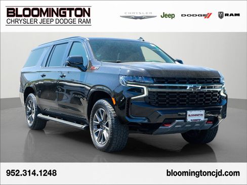 Used 2021 Chevrolet Suburban Z71 w/ Luxury Package AWD/4WD image 1