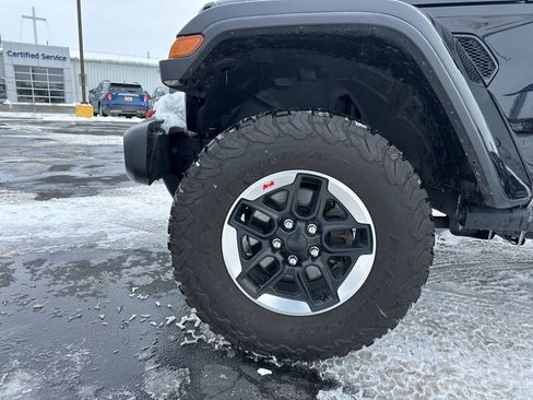 Used 2021 Jeep Wrangler Unlimited Rubicon w/ Uconnect 4C Nav & Sound Group image 20