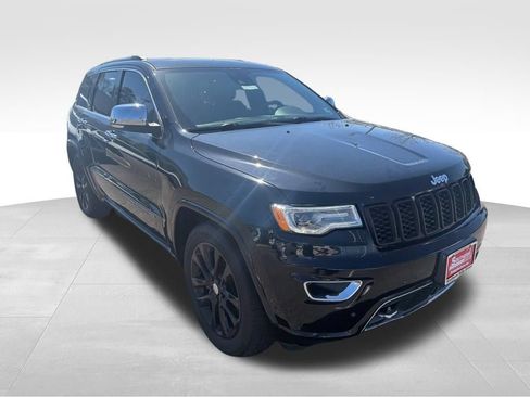 Used 2021 Jeep Grand Cherokee Overland image 3