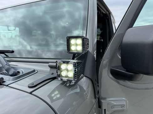 Used 2020 Jeep Wrangler Sport AWD/4WD image 11