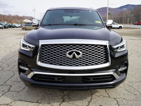 Used 2023 INFINITI QX80 Sensory w/ All-Season Package AWD/4WD image 2