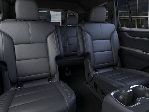 New 2026 GMC Acadia Elevation w/ Elevation Premium Package FWD image 17