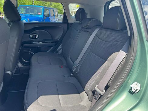 Used 2014 Kia Soul + w/ Audio Package FWD image 23