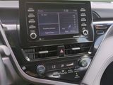 Used 2021 Toyota Camry SE image 5