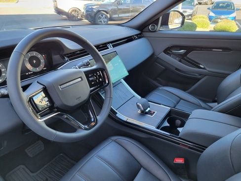 Used 2026 Land Rover Range Rover Evoque S image 26
