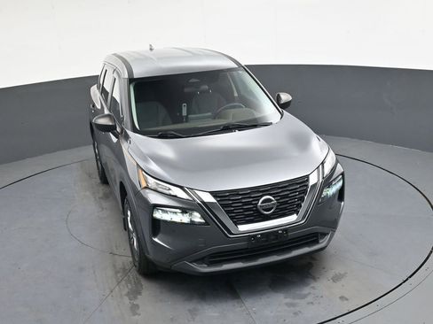 Used 2021 Nissan Rogue S image 26