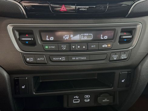 Used 2025 Honda Ridgeline TrailSport+ image 16