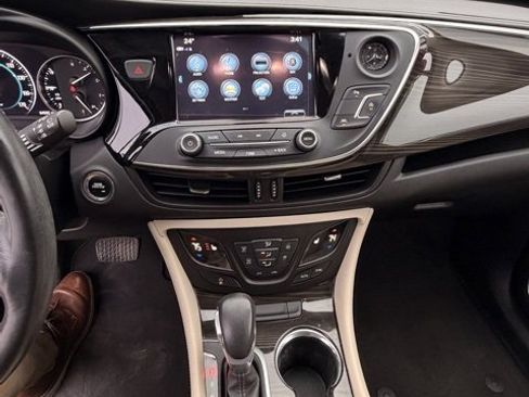 Used 2019 Buick Envision Premium image 8