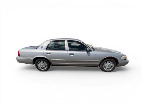 Used 2007 Mercury Grand Marquis LS RWD image 7