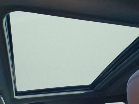 Used 2025 Subaru Forester Touring w/ Protection Package image 16