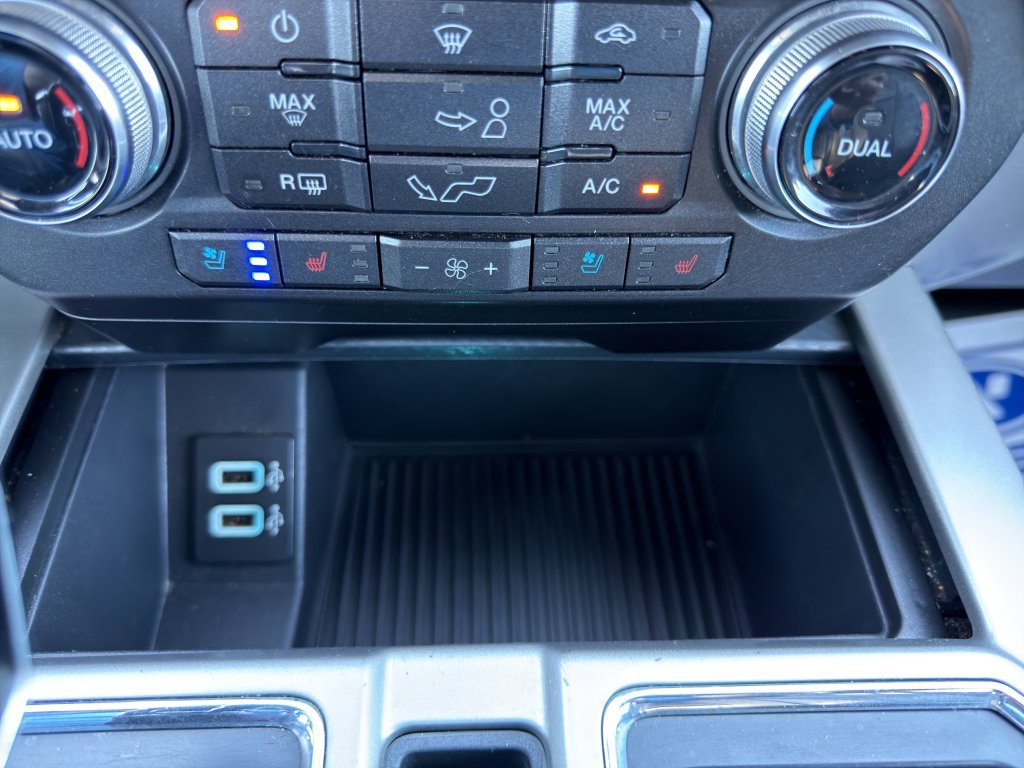 Used 2018 Ford F150 Lariat w/ Equipment Group 502A Luxury AWD/4WD image 26
