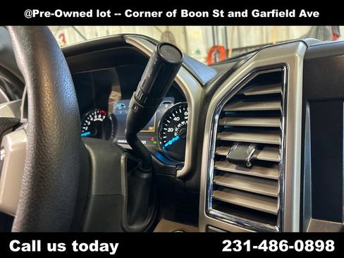 Used 2015 Ford F150 Lariat AWD/4WD image 24