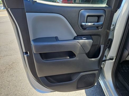 Used 2019 Chevrolet Silverado 1500 Custom w/ Texas Edition RWD image 16