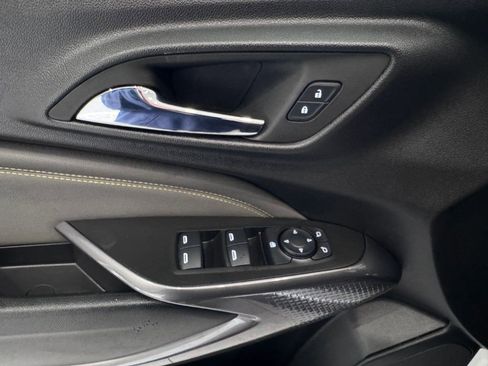 Certified 2024 Chevrolet Trax ACTIV w/ Sunroof Package image 25