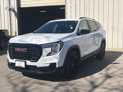 Used 2022 GMC Terrain SLE w/ Driver Convenience Package
