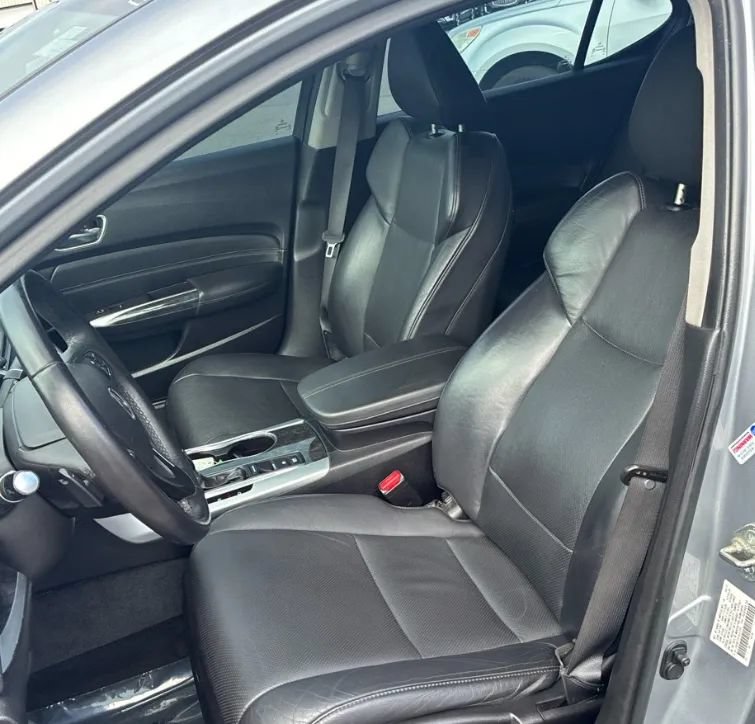 Used 2018 Acura TLX w/ Technology Package FWD image 8