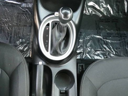 Used 2019 Kia Soul + FWD image 21