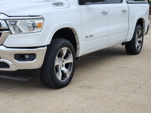 Used 2022 RAM 1500 Laramie AWD/4WD image 12
