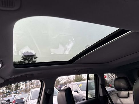 Used 2022 Jeep Grand Cherokee Limited image 26