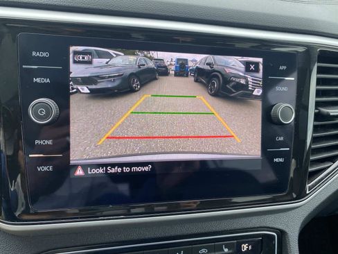 Used 2022 Volkswagen Atlas SE image 14