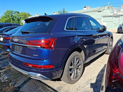 Used 2023 Audi Q5 2.0T Premium w/ Convenience Package AWD/4WD image 4