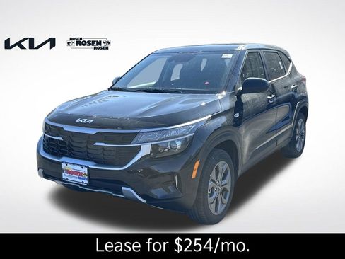 New 2026 Kia Seltos LX AWD/4WD image 1