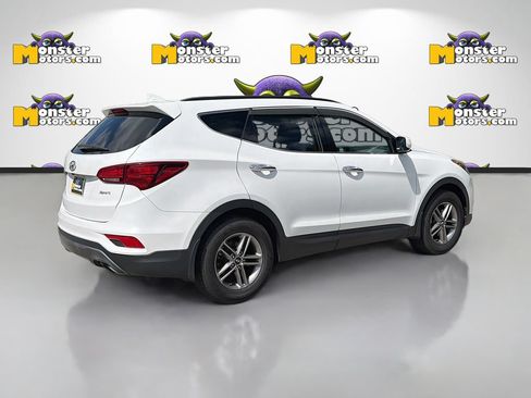 Used 2017 Hyundai Santa Fe Sport FWD image 5