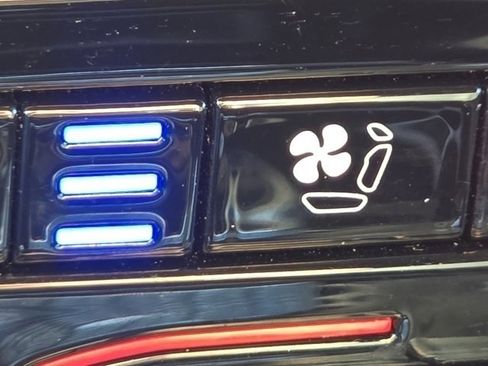 Used 2022 Jeep Grand Cherokee Trailhawk image 18