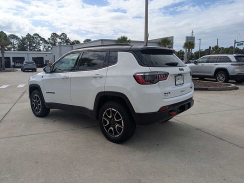 New 2026 Jeep Compass Trailhawk w/ Trailer Tow Group AWD/4WD image 5