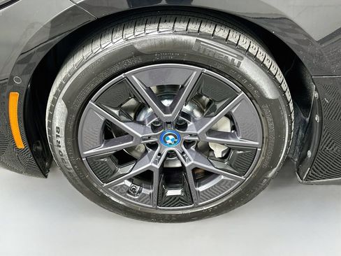 Certified 2024 BMW i4 xDrive40i AWD/4WD image 32