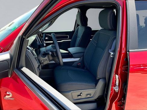 New 2026 RAM 2500 Big Horn AWD/4WD image 3