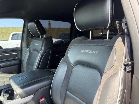 Used 2025 RAM 1500 Laramie w/ Night Edition AWD/4WD image 23