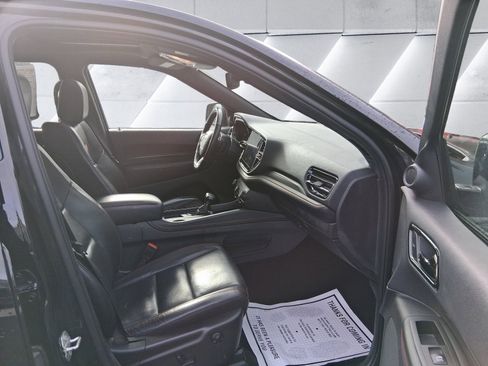 Certified 2024 Dodge Durango GT image 16