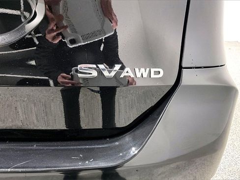 Used 2020 Nissan Rogue SL image 25