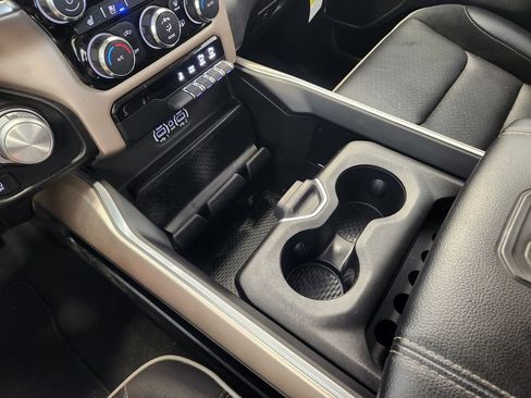 Used 2021 RAM 1500 Laramie RWD image 18