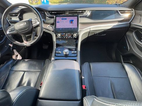 Used 2022 Jeep Grand Cherokee L Overland w/ Advanced Protech Group III image 13