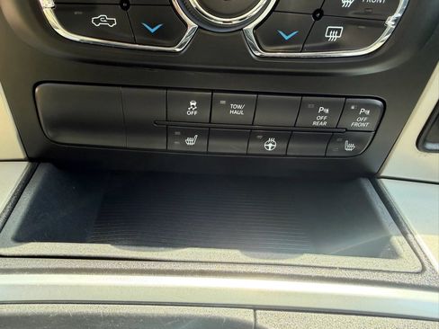 Used 2018 RAM 1500 Big Horn AWD/4WD image 26