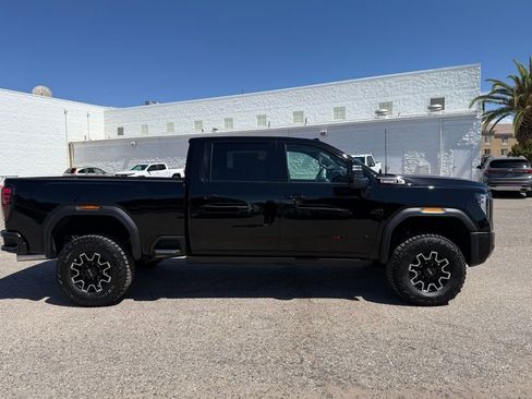 New 2026 GMC Sierra 2500 AT4X w/ LPO, Black Badging Package AWD/4WD image 4