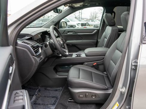 New 2026 GMC Acadia Elevation w/ Black Edition AWD/4WD image 11