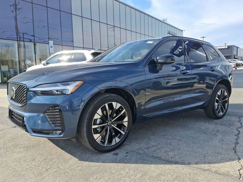 New 2026 Volvo XC60 B5 Plus w/ Protection Package Premier image 10