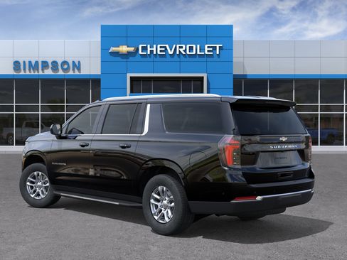 New 2026 Chevrolet Suburban LS RWD image 29