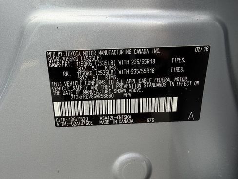 Used 2016 Toyota RAV4 SE FWD image 24