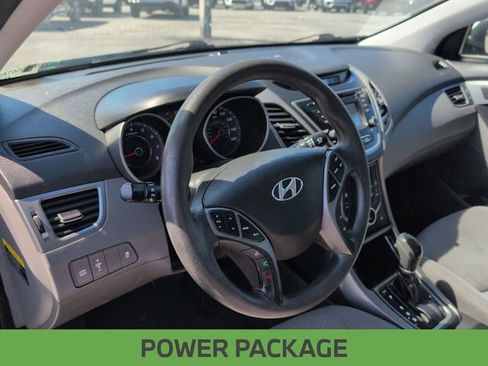Used 2014 Hyundai Elantra SE w/ Option Group 02 image 13