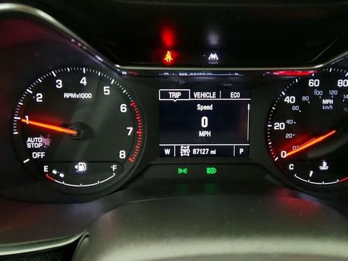 Used 2021 Chevrolet TrailBlazer LT w/ Driver Confidence Package image 14