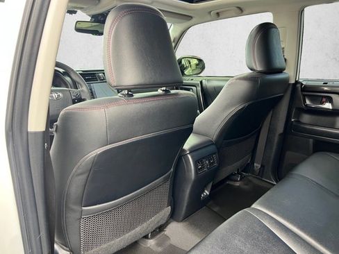 Used 2021 Toyota 4Runner TRD Off-Road Premium w/ Moonroof Package image 18