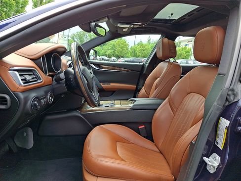 Used 2018 Maserati Ghibli S GranLusso AWD/4WD image 13