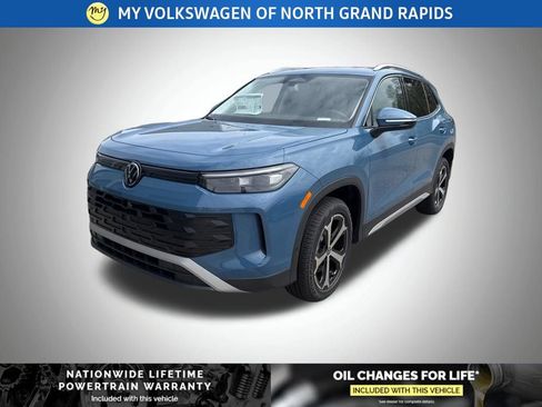 New 2026 Volkswagen Tiguan SE AWD/4WD image 3