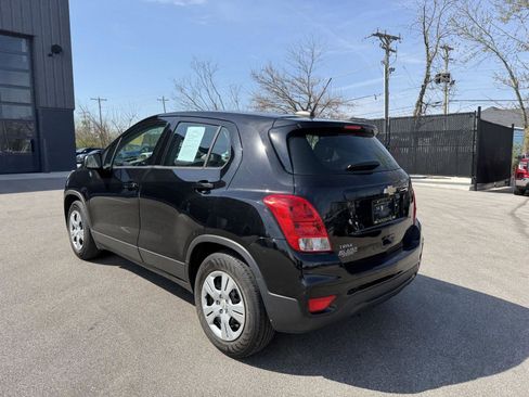 Used 2018 Chevrolet Trax LS image 5