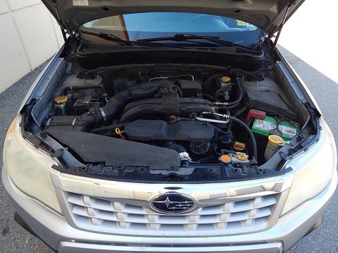 Used 2012 Subaru Forester 2.5X Limited image 38