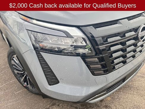 New 2026 Nissan Pathfinder Platinum image 36